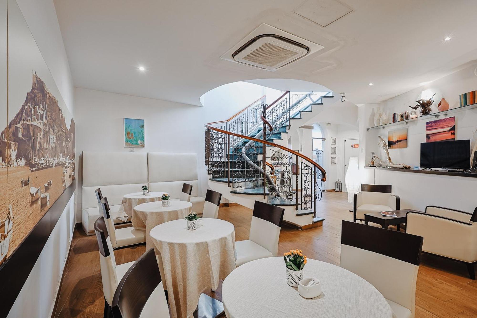 Bi Hotel Porto Ercole  Eksteriør billede