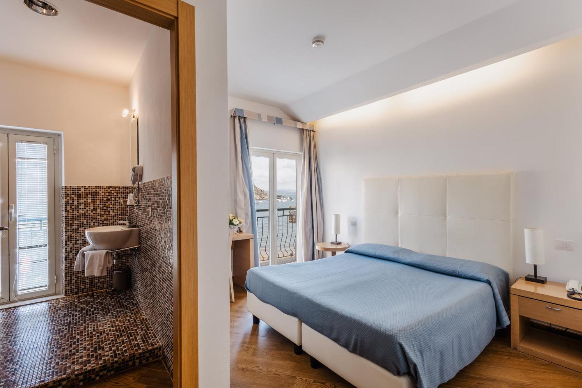 Bi Hotel Porto Ercole  Eksteriør billede